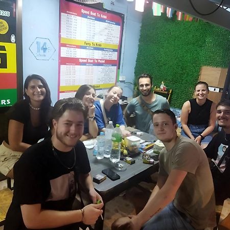 Hangover Hostel Phi Phi Don Εξωτερικό φωτογραφία